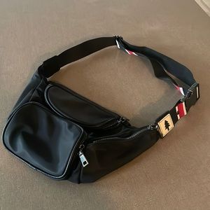 fanny pack / crossbody bag - black